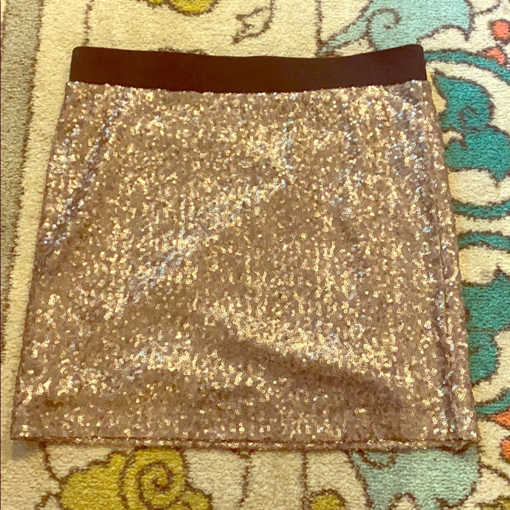 Sequined Stretch Mini Skirt - Forever 21